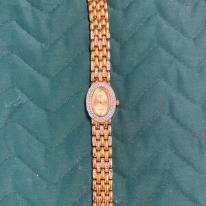 Elizabeth Taylor white diamonds Gold-Tone Crystal Accent Women's Bracelet Watch